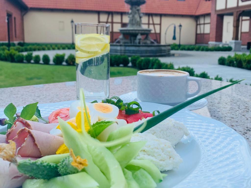 Hotel Palac Poledno Buitenkant foto