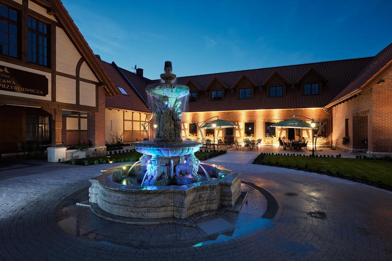Hotel Palac Poledno Buitenkant foto